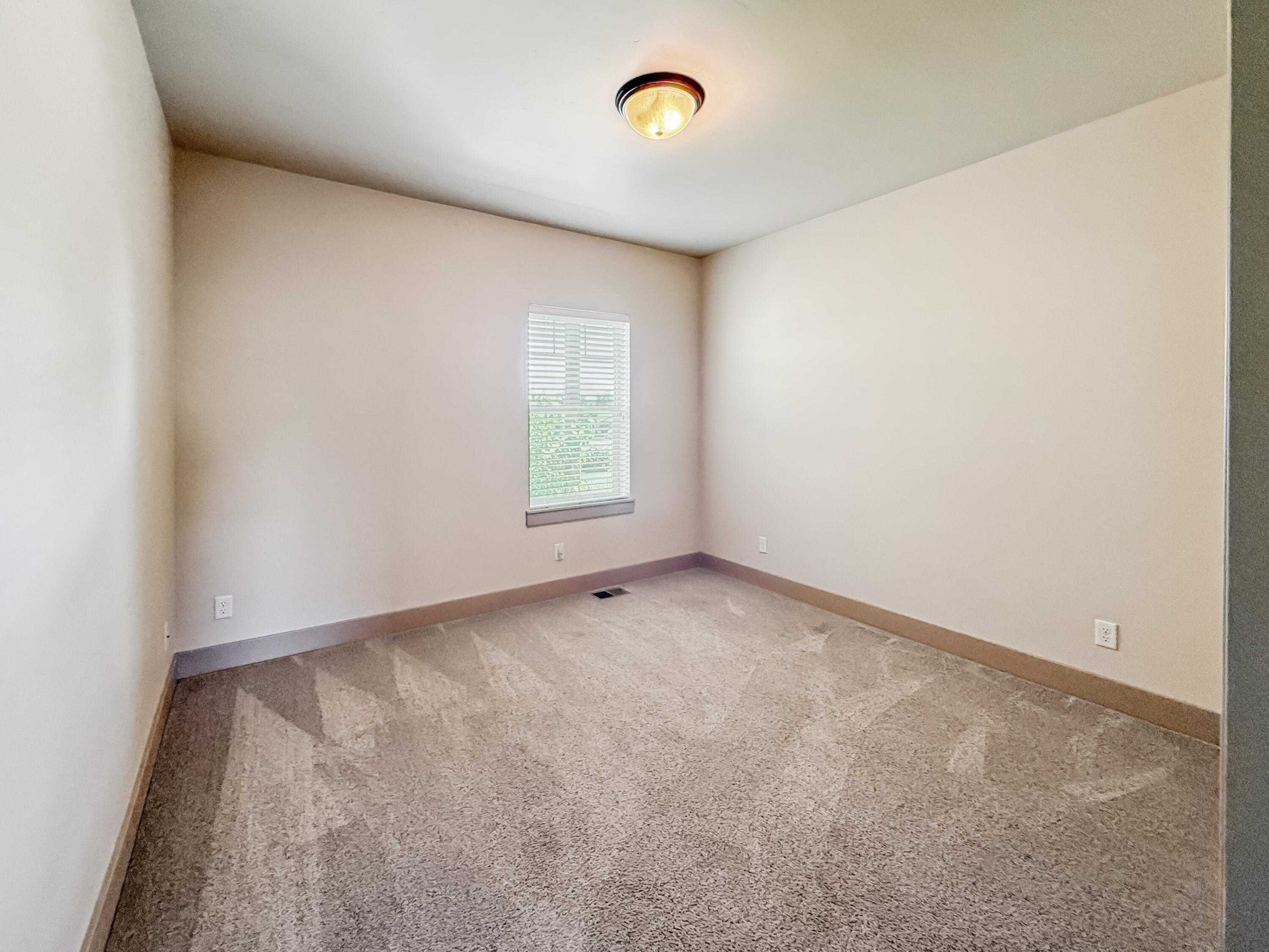 Saddle Ridge - Residential