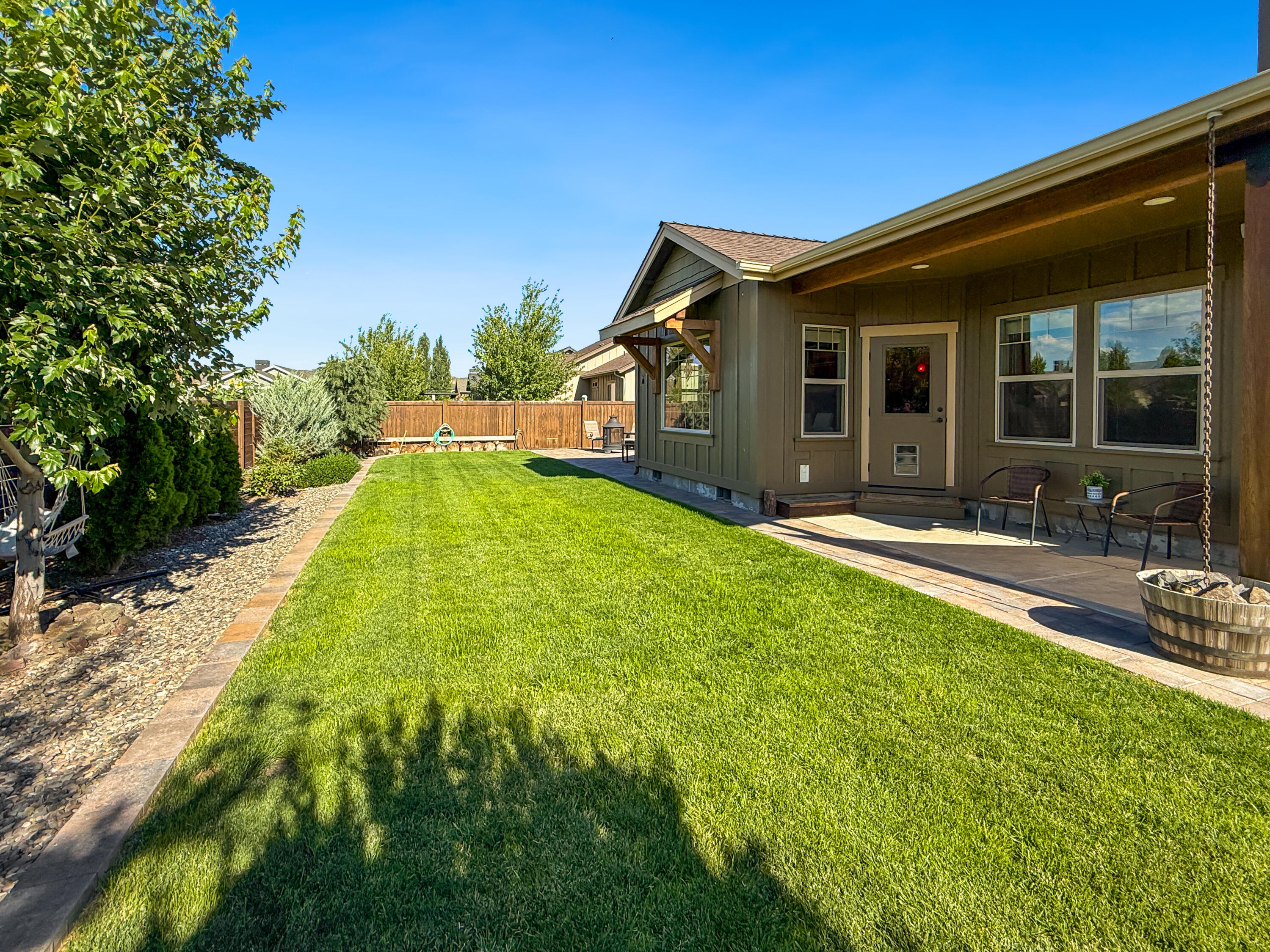 Saddle Ridge - Residential