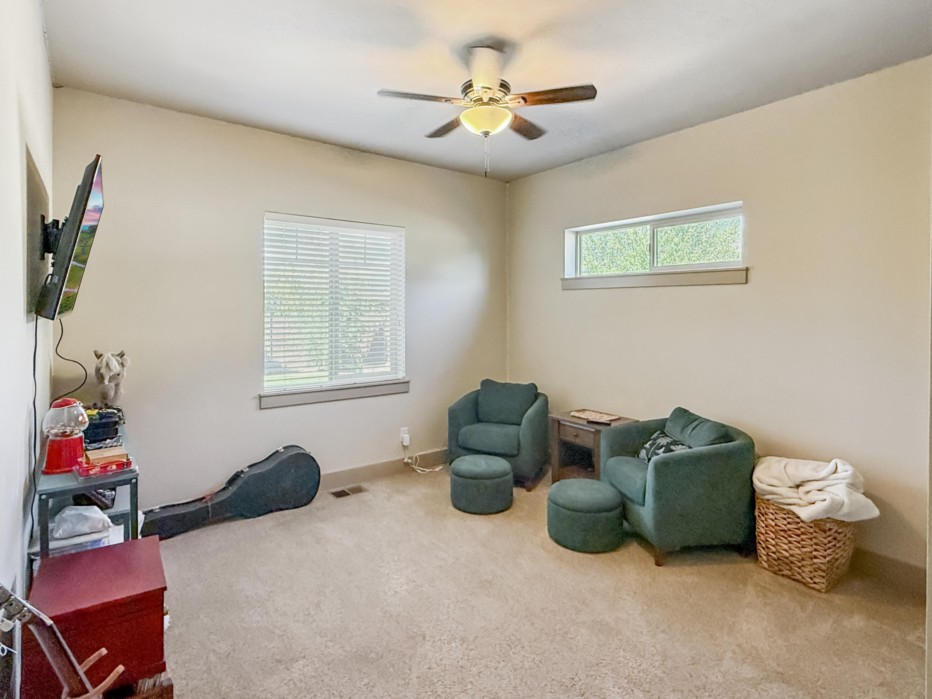 Saddle Ridge - Residential