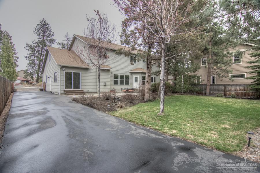 Hollow Pine Estate - Residential