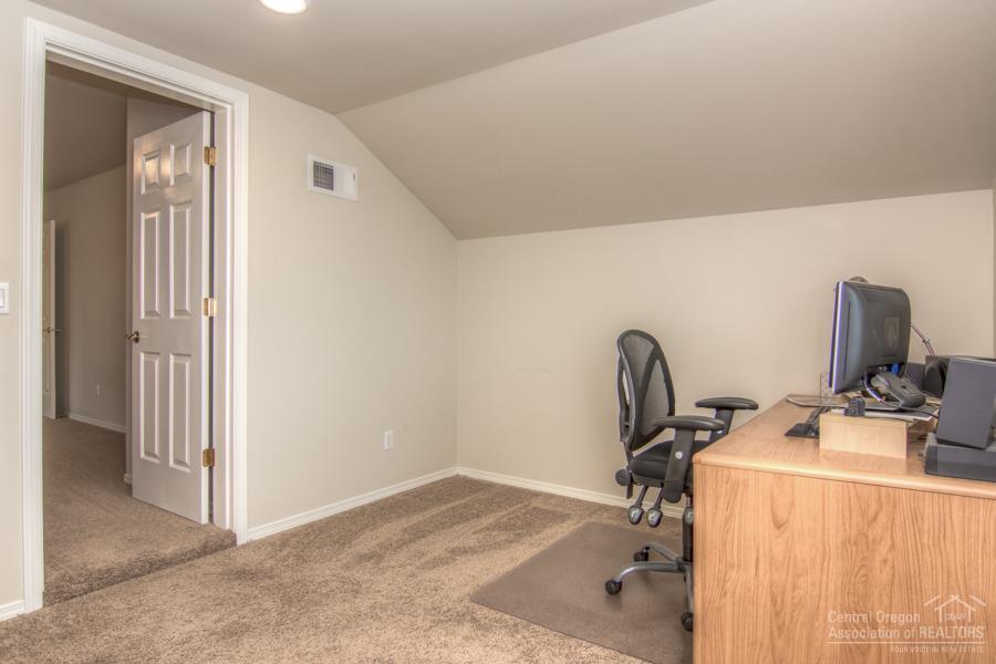 Hollow Pine Estate - Residential