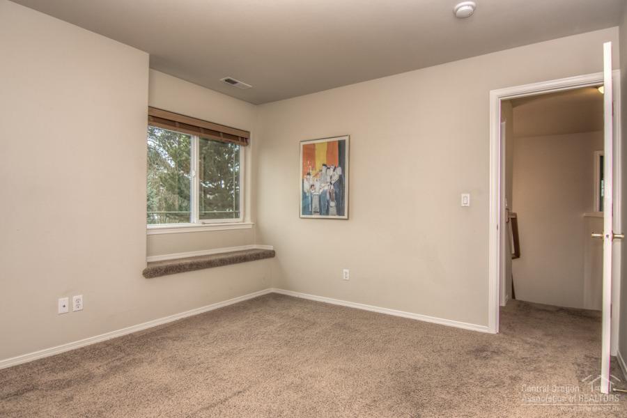 Hollow Pine Estate - Residential