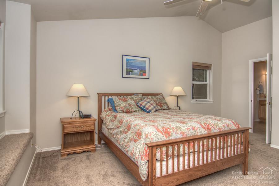 Hollow Pine Estate - Residential