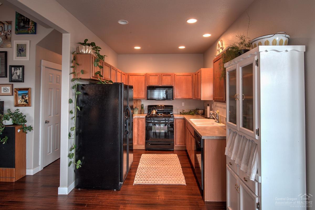 Canal Row - Residential