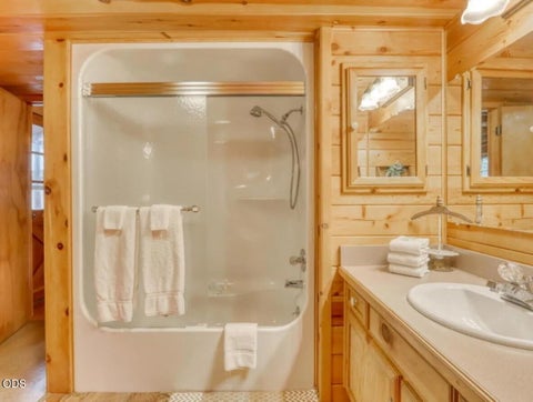 Tiny photo for 14887 S Sugar Pine Way, La Pine, OR 97739 (MLS # 220223545)