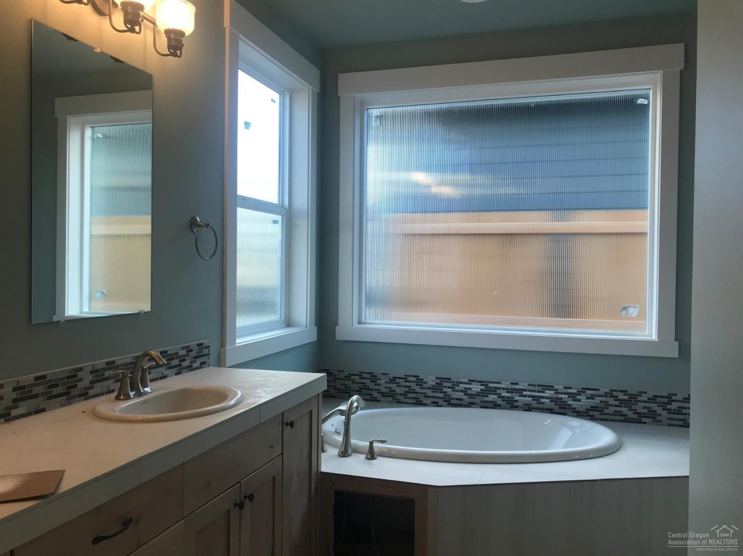 Grizzly Ridge - Residential