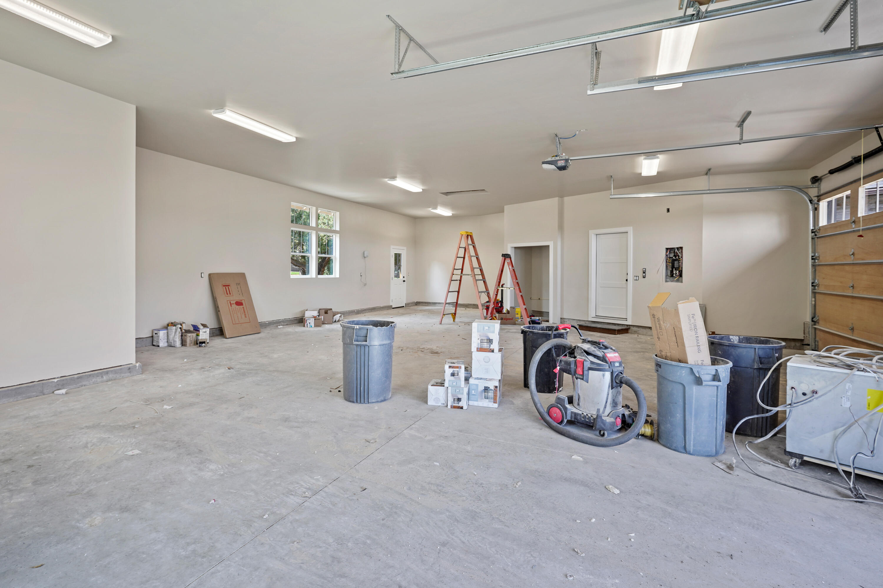 Ridge At Eagle Crest - Residential