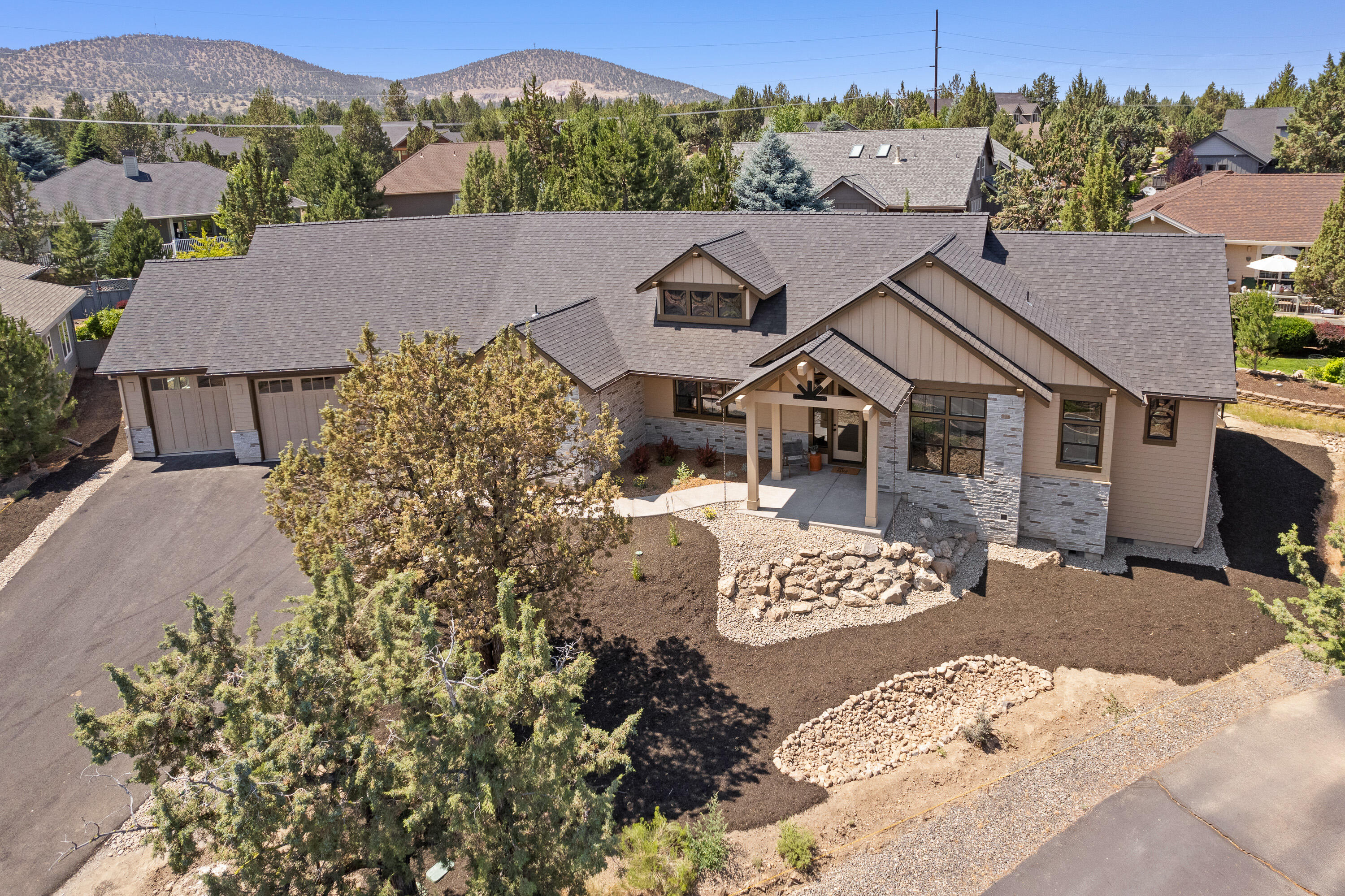 Ridge At Eagle Crest - Residential