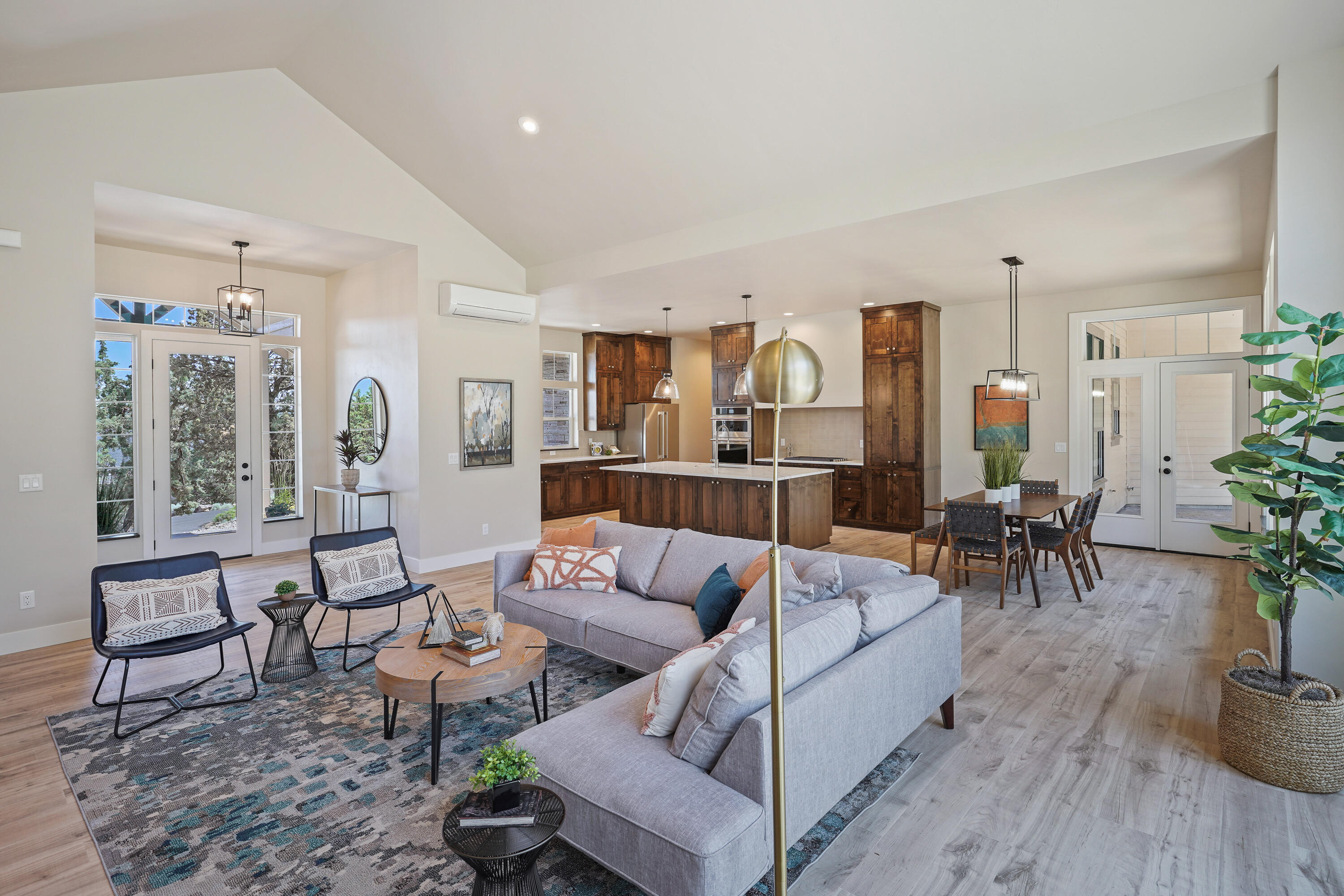 Ridge At Eagle Crest - Residential