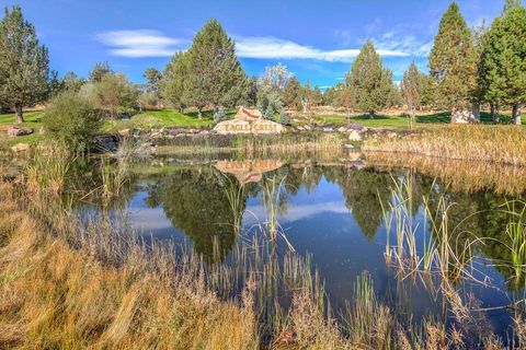 Tiny photo for 10276 Sundance Ridge Loop, Redmond, OR 97756 (MLS # 220219480)