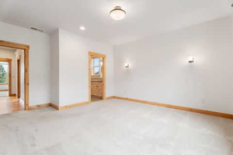 Tiny photo for 10276 Sundance Ridge Loop, Redmond, OR 97756 (MLS # 220219480)