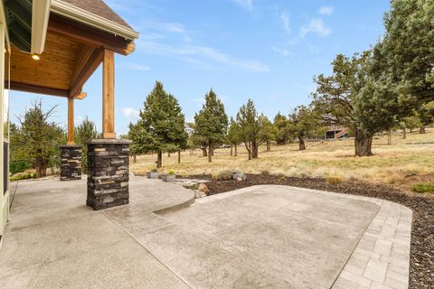 Tiny photo for 10276 Sundance Ridge Loop, Redmond, OR 97756 (MLS # 220219480)