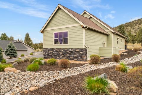 Tiny photo for 10276 Sundance Ridge Loop, Redmond, OR 97756 (MLS # 220219480)
