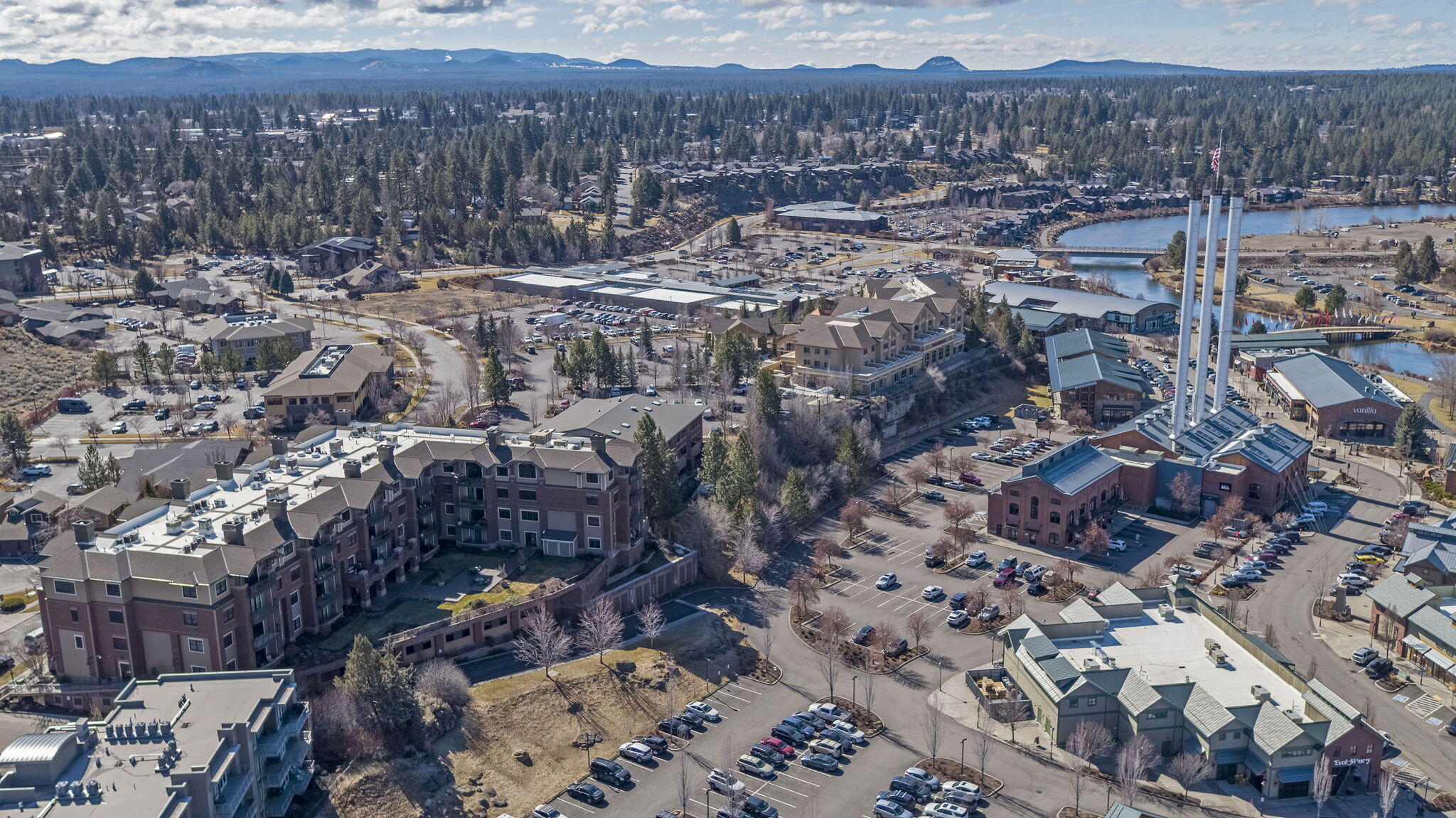 Plaza Condominiums - Residential