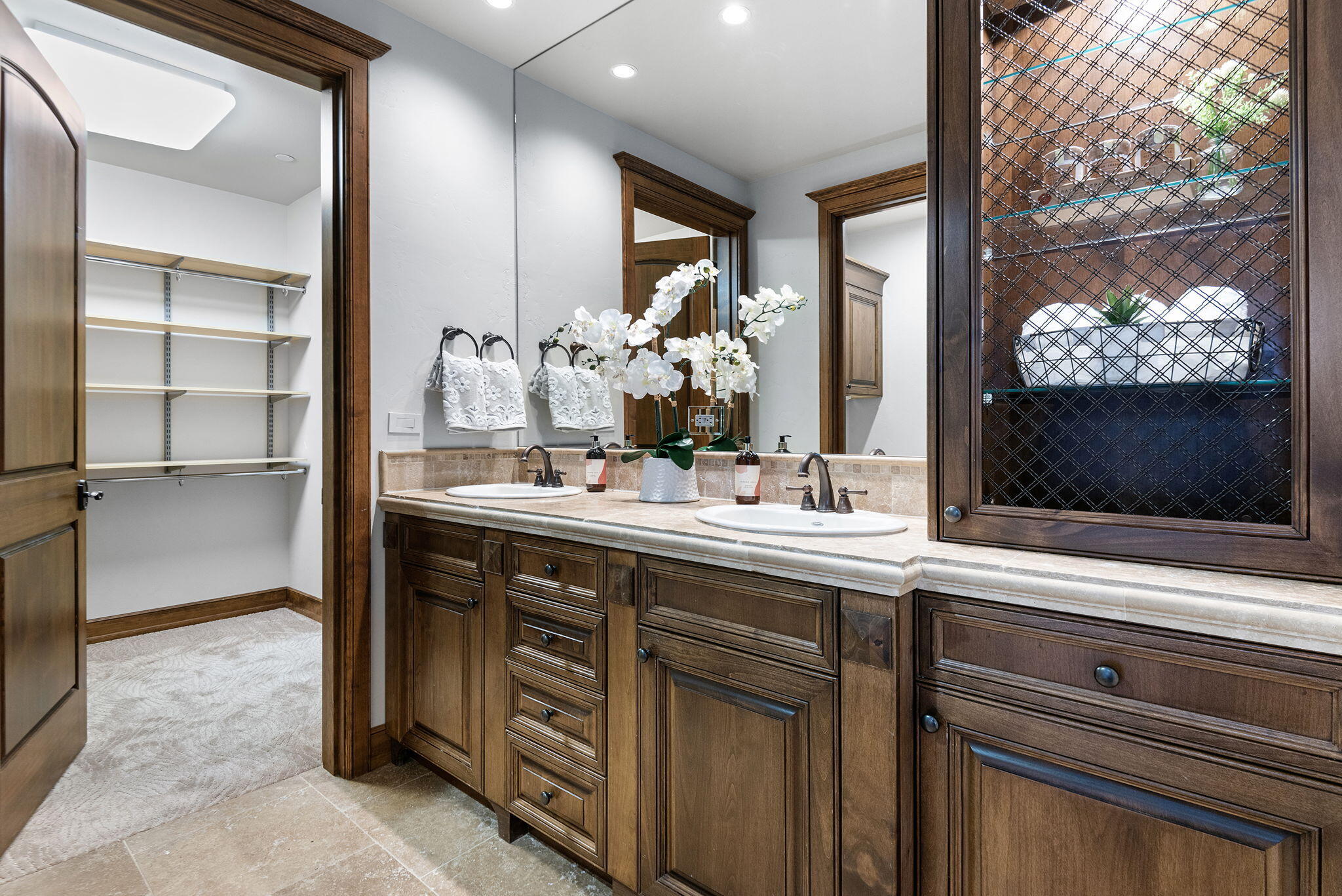 Plaza Condominiums - Residential