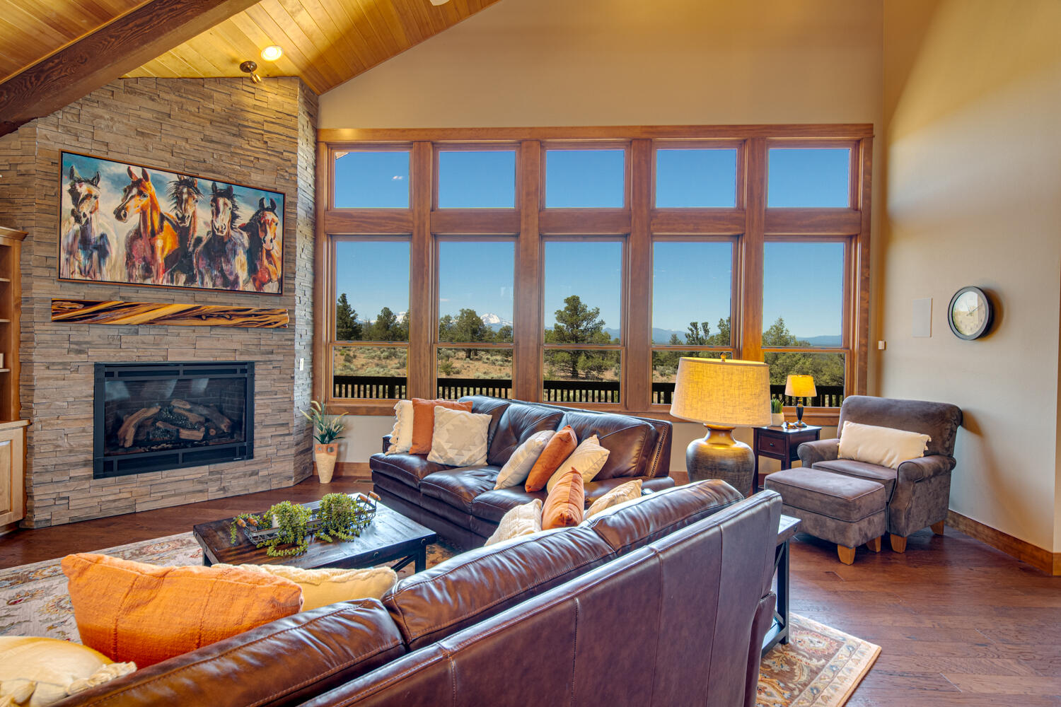 Eagle Crest - Residential