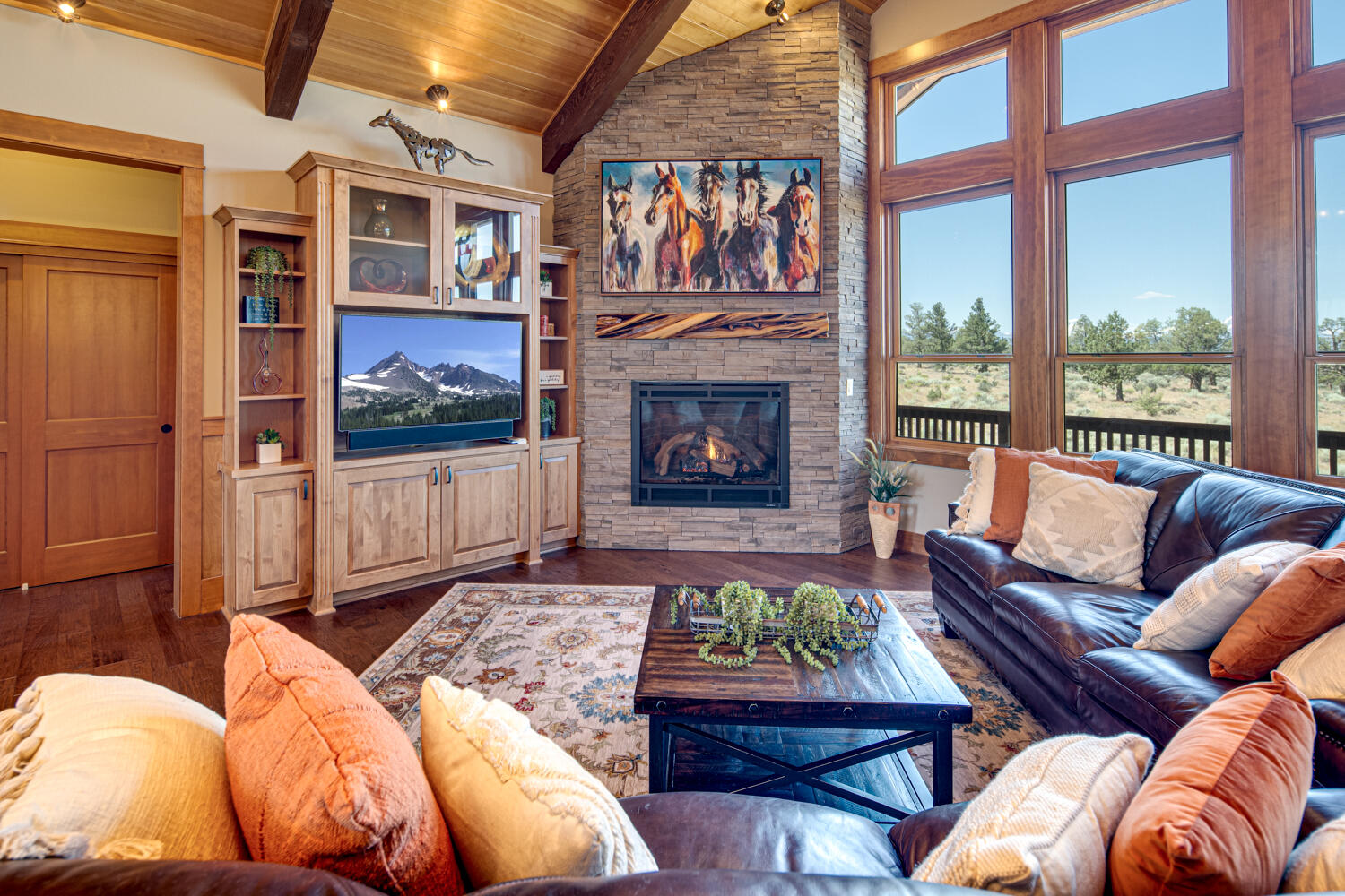 Eagle Crest - Residential