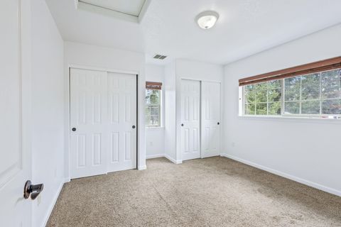 Tiny photo for 145046 Ringo Court, La Pine, OR 97739 (MLS # 220216515)