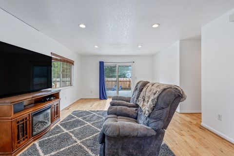 Tiny photo for 145046 Ringo Court, La Pine, OR 97739 (MLS # 220216515)