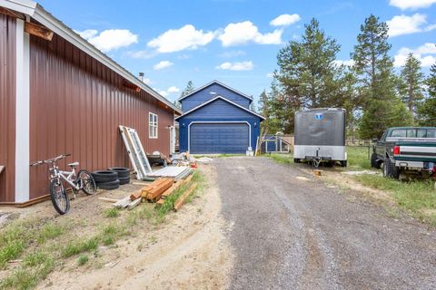 Tiny photo for 145046 Ringo Court, La Pine, OR 97739 (MLS # 220216515)