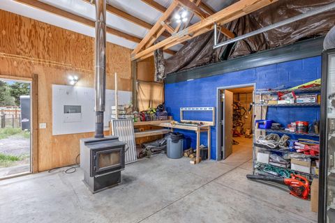 Tiny photo for 145046 Ringo Court, La Pine, OR 97739 (MLS # 220216515)