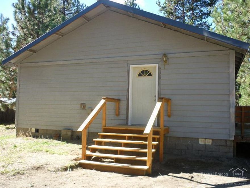 Nice property, fully fenced with circle driveway and gated. Home very well built and insulated. Upgraded windows and master bath. Large front deck. Well built carport 24x24 w/slab and metal roof and sides.