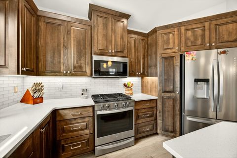 Tiny photo for 4433 Merlot Court, Medford, OR 97504 (MLS # 220211241)