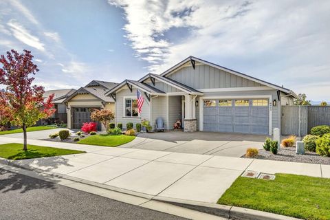 Tiny photo for 4433 Merlot Court, Medford, OR 97504 (MLS # 220211241)