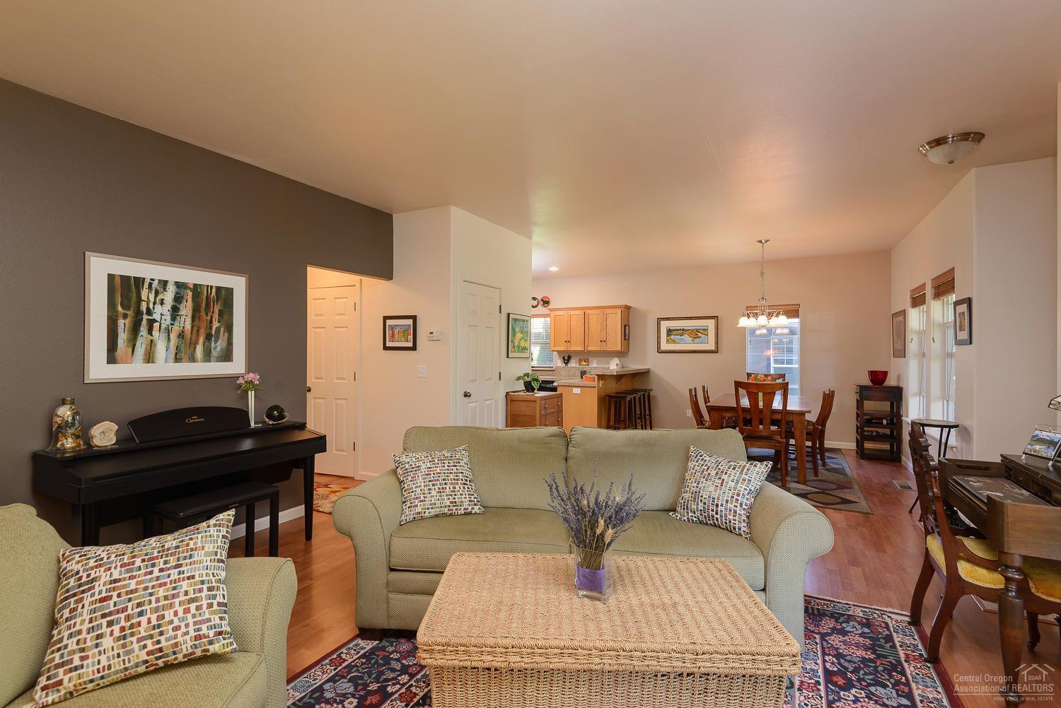 Oakview - Residential