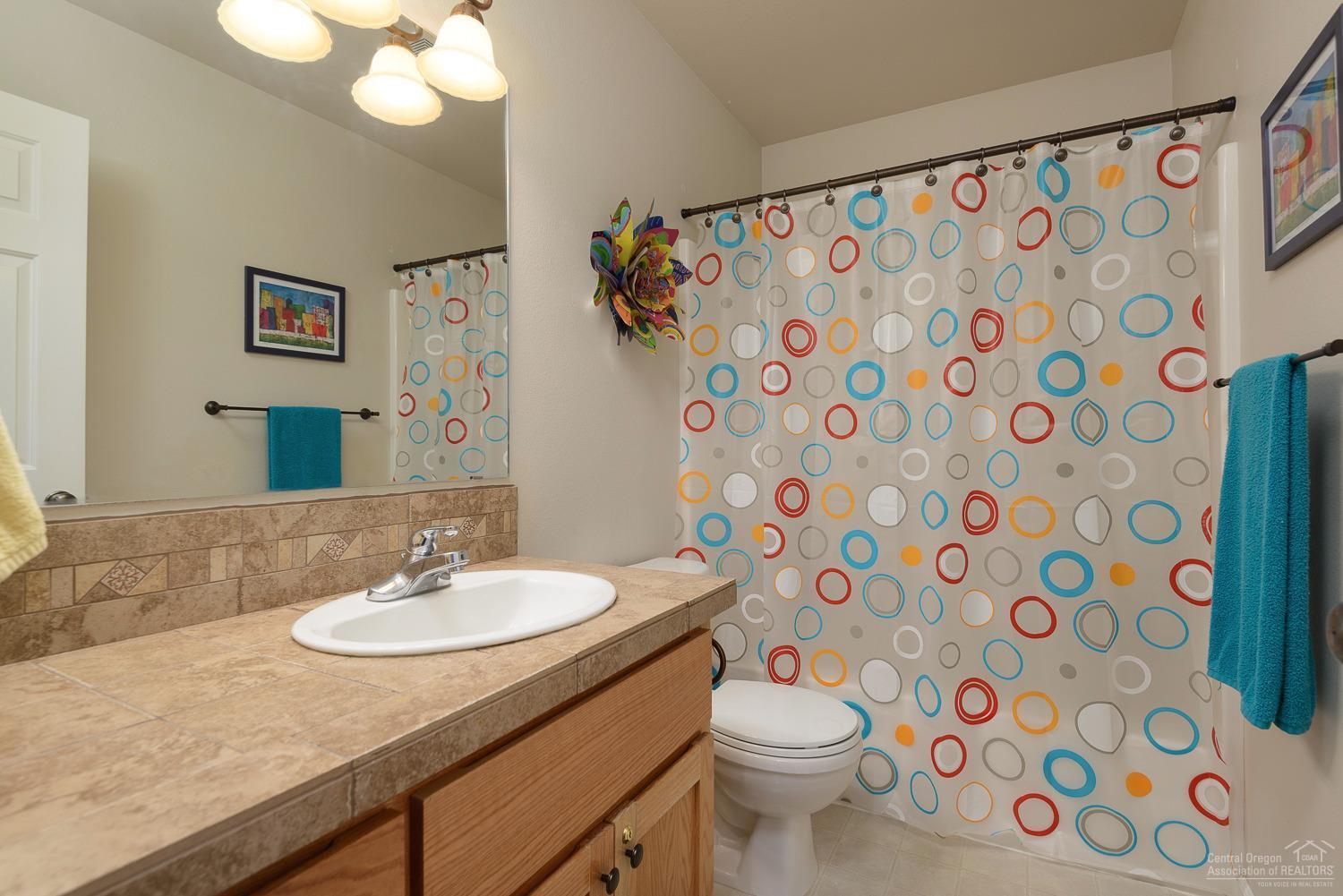 Oakview - Residential