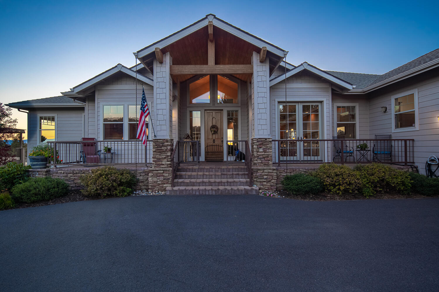 Eagle Crest - Residential