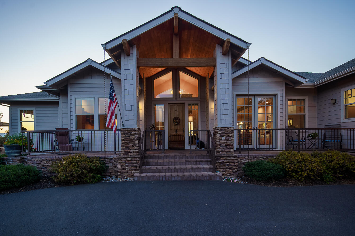 Eagle Crest - Residential