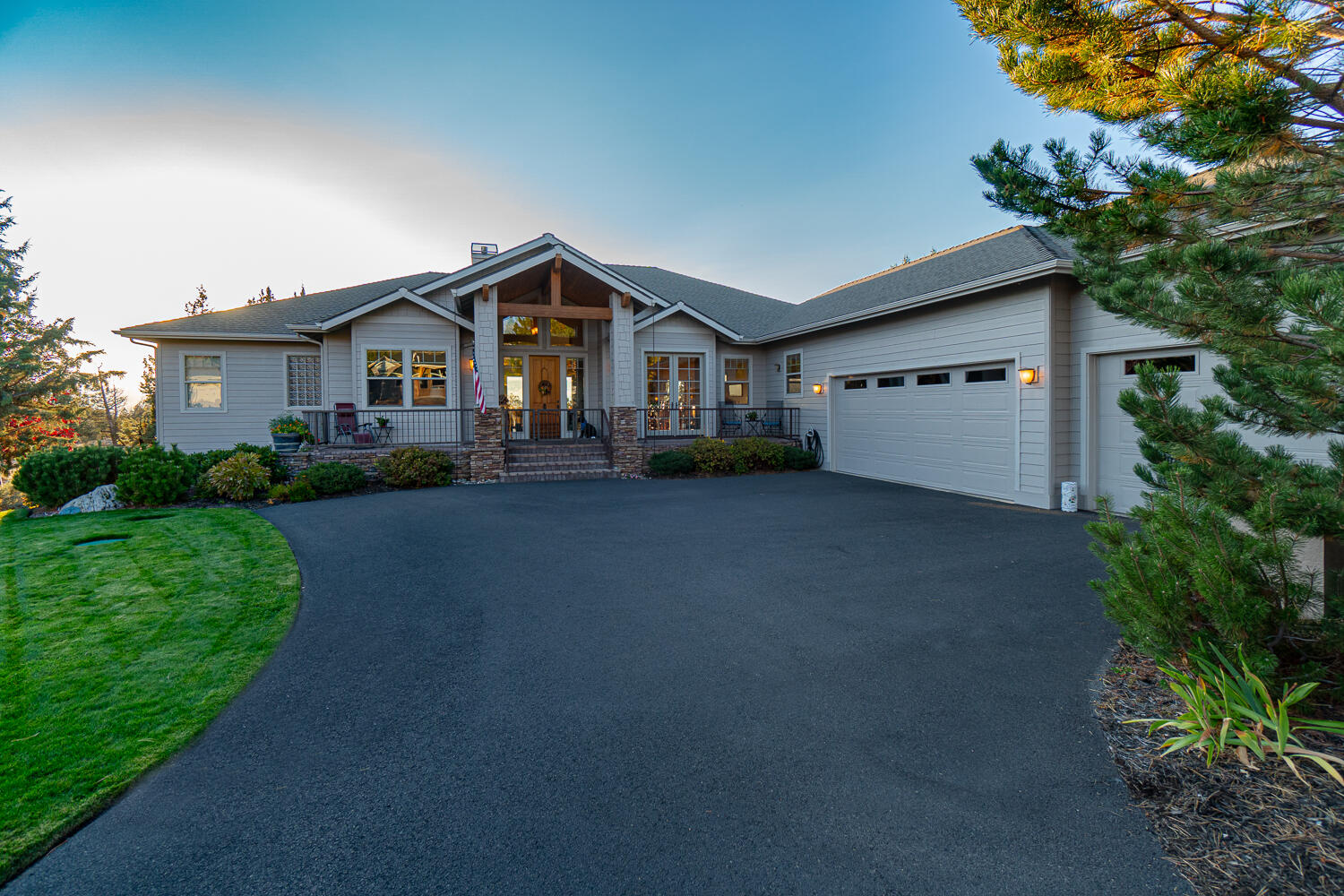 Eagle Crest - Residential