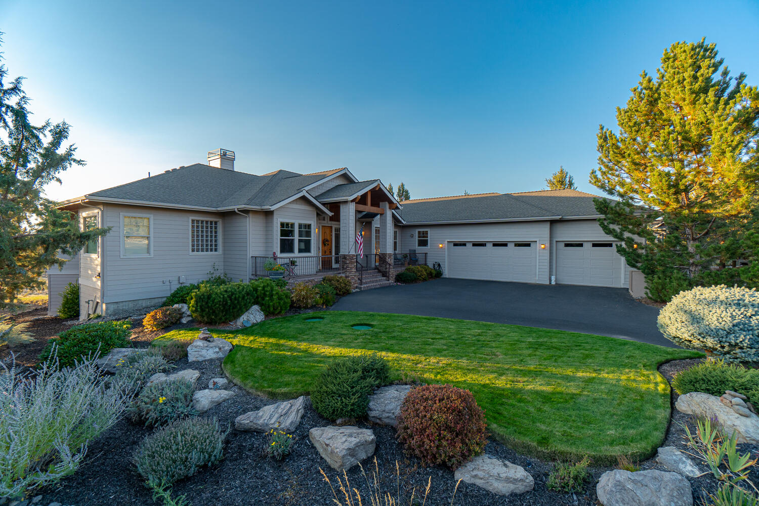 Eagle Crest - Residential