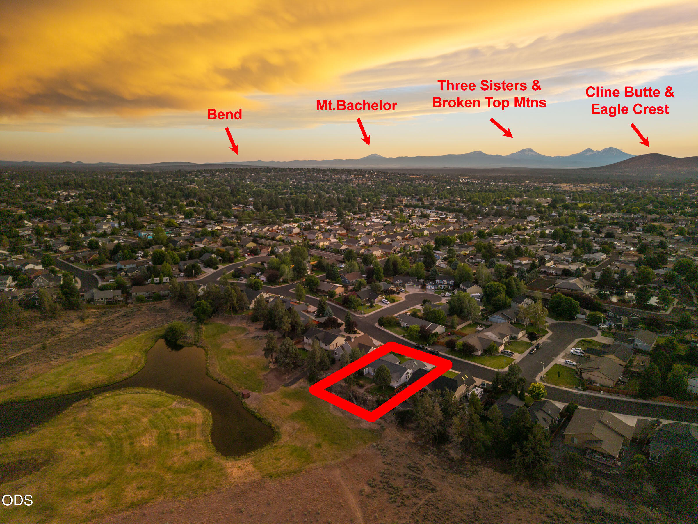 1128 SW Rimrock Way