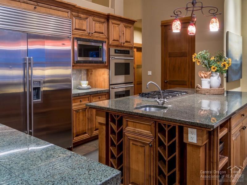 Broken Top - Residential