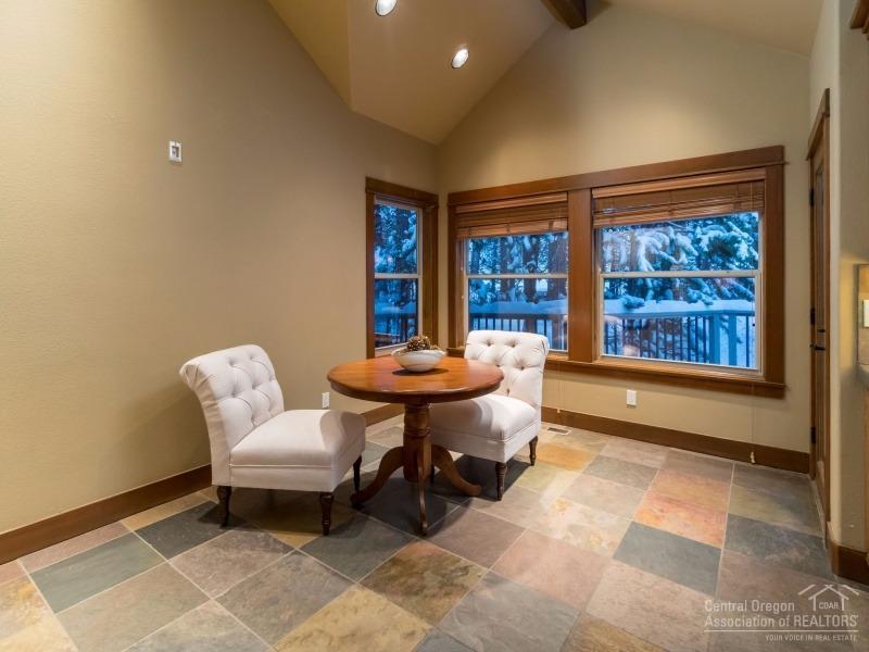 Broken Top - Residential