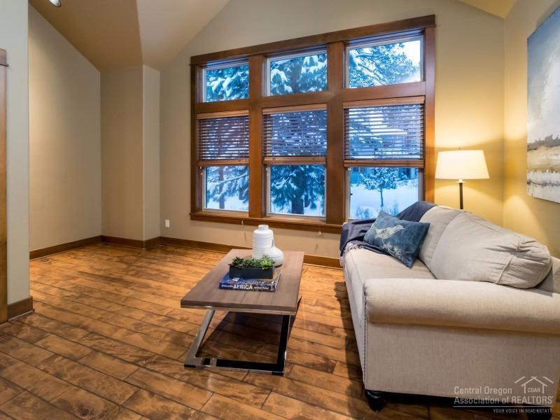 Broken Top - Residential