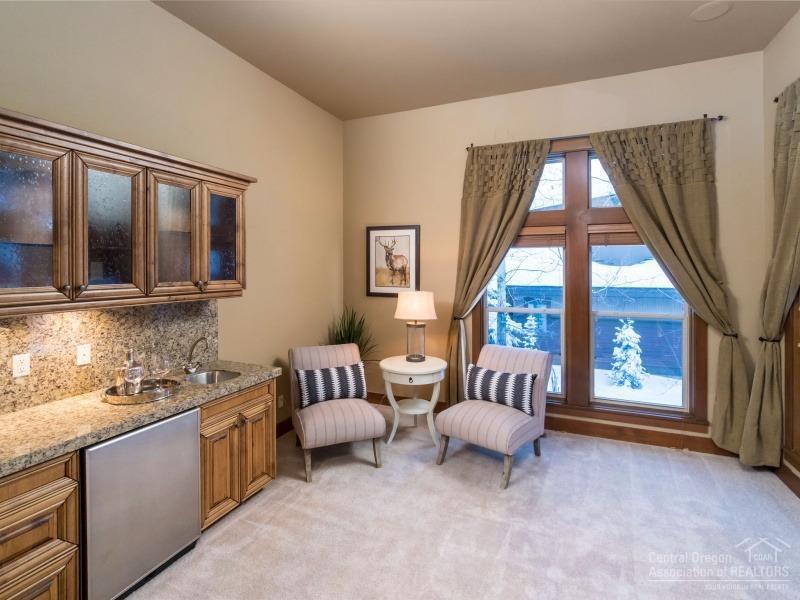 Broken Top - Residential