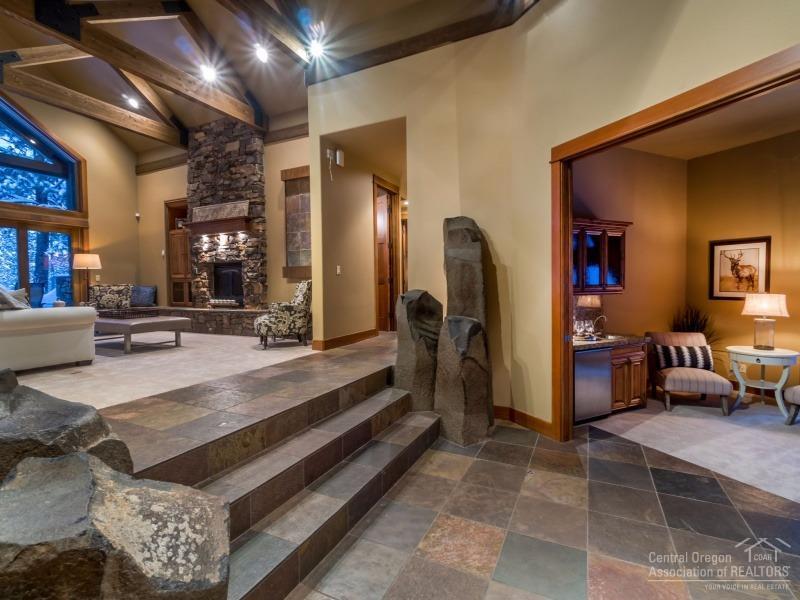 Broken Top - Residential