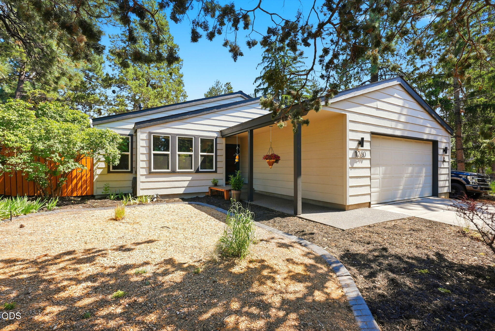 1240 NE 11th Street