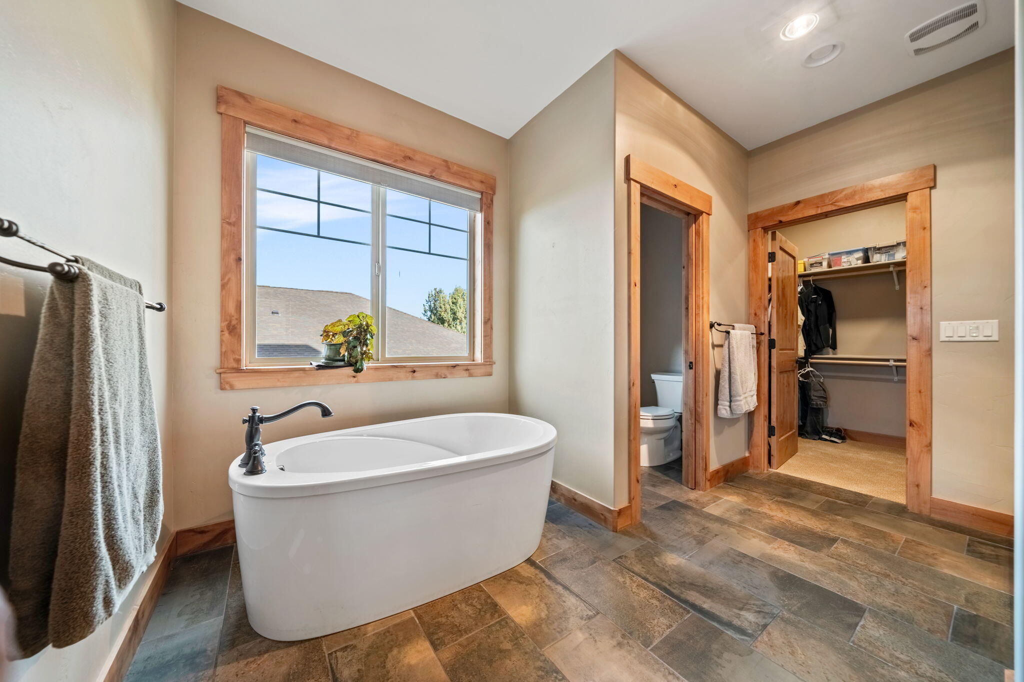 Ridge At Eagle Crest - Residential