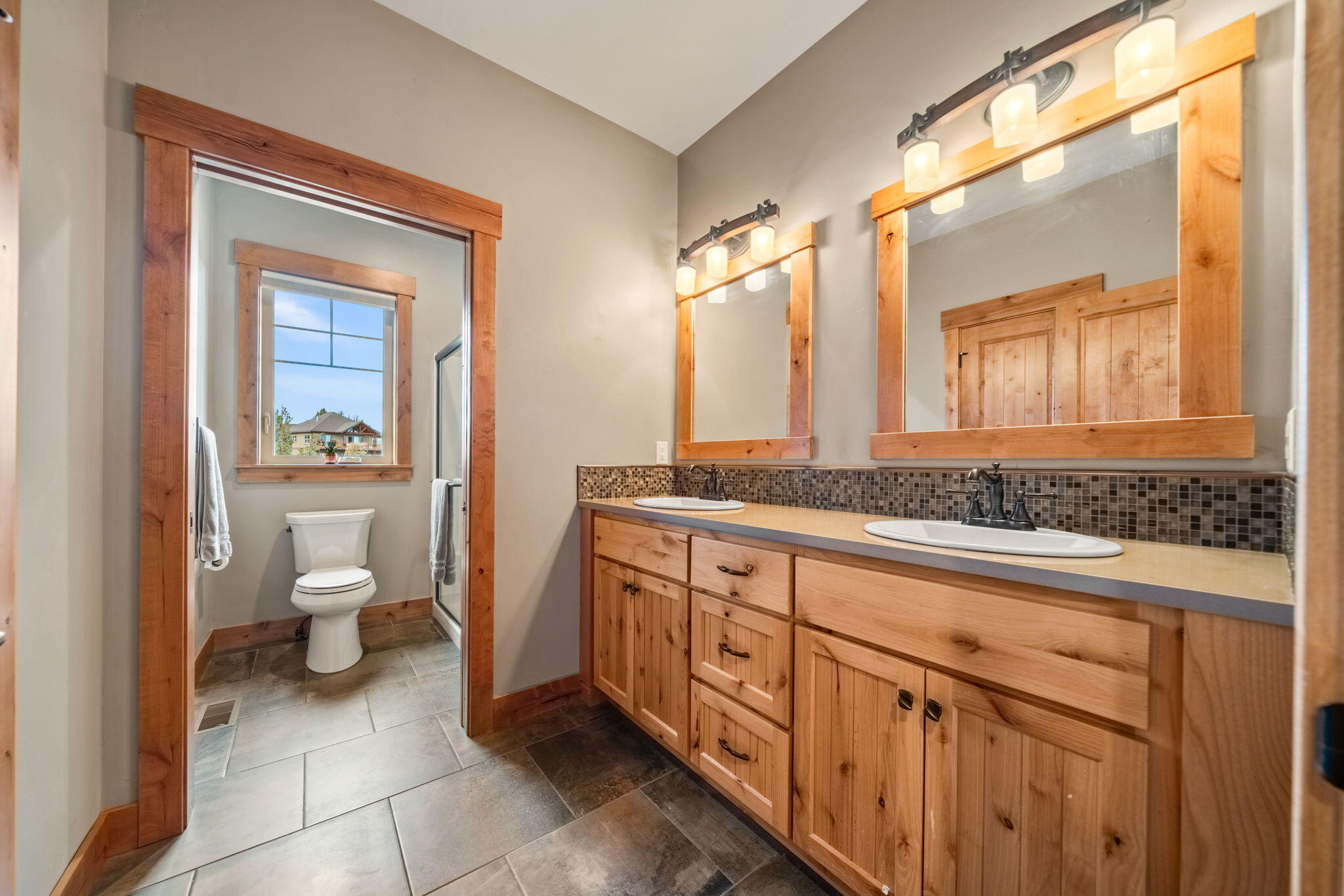 Ridge At Eagle Crest - Residential