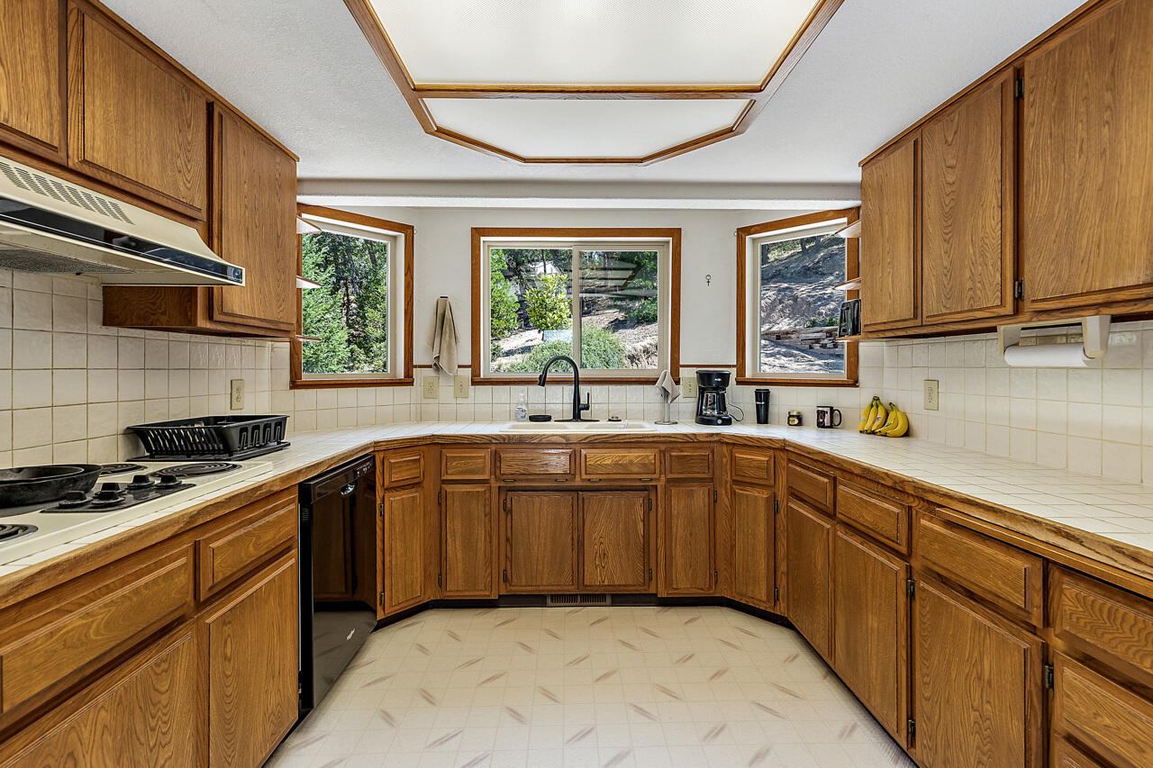 Knollwood Country Estates - Residential