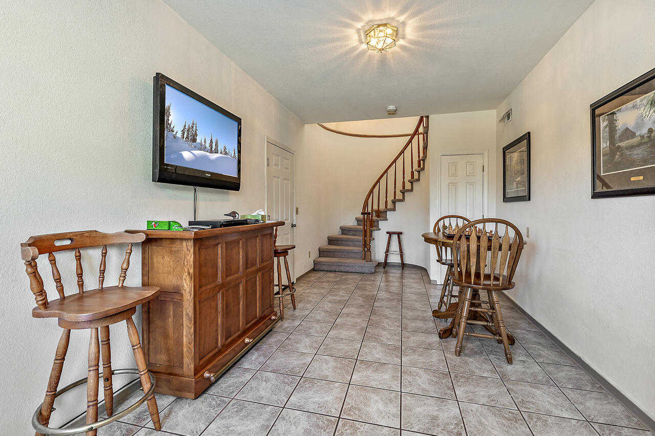 Knollwood Country Estates - Residential