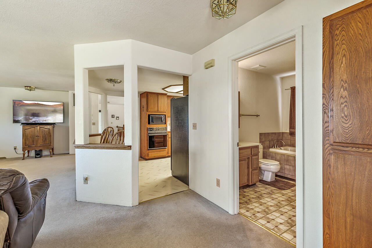 Knollwood Country Estates - Residential