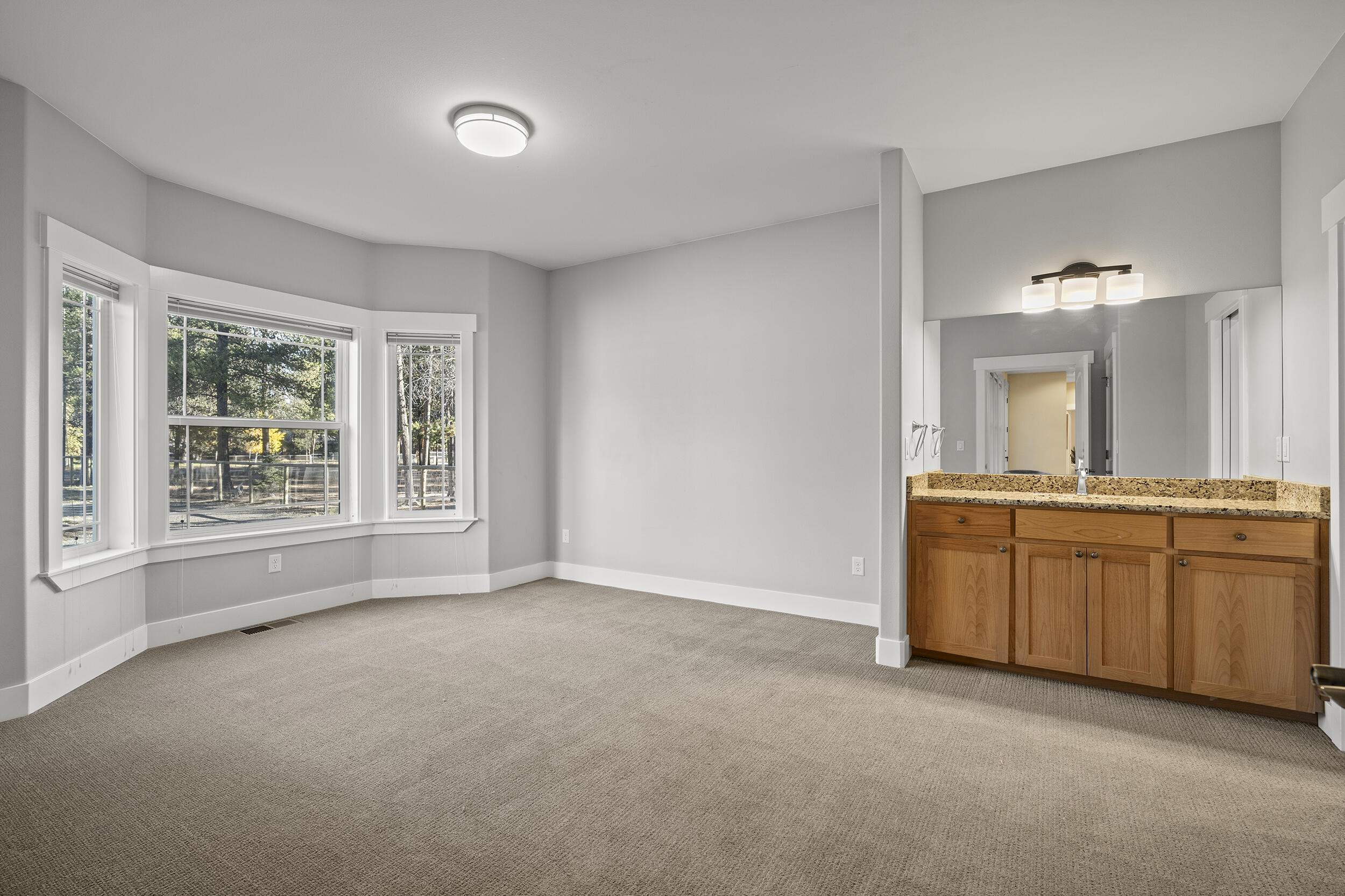 Cw Reeve Resort - Residential