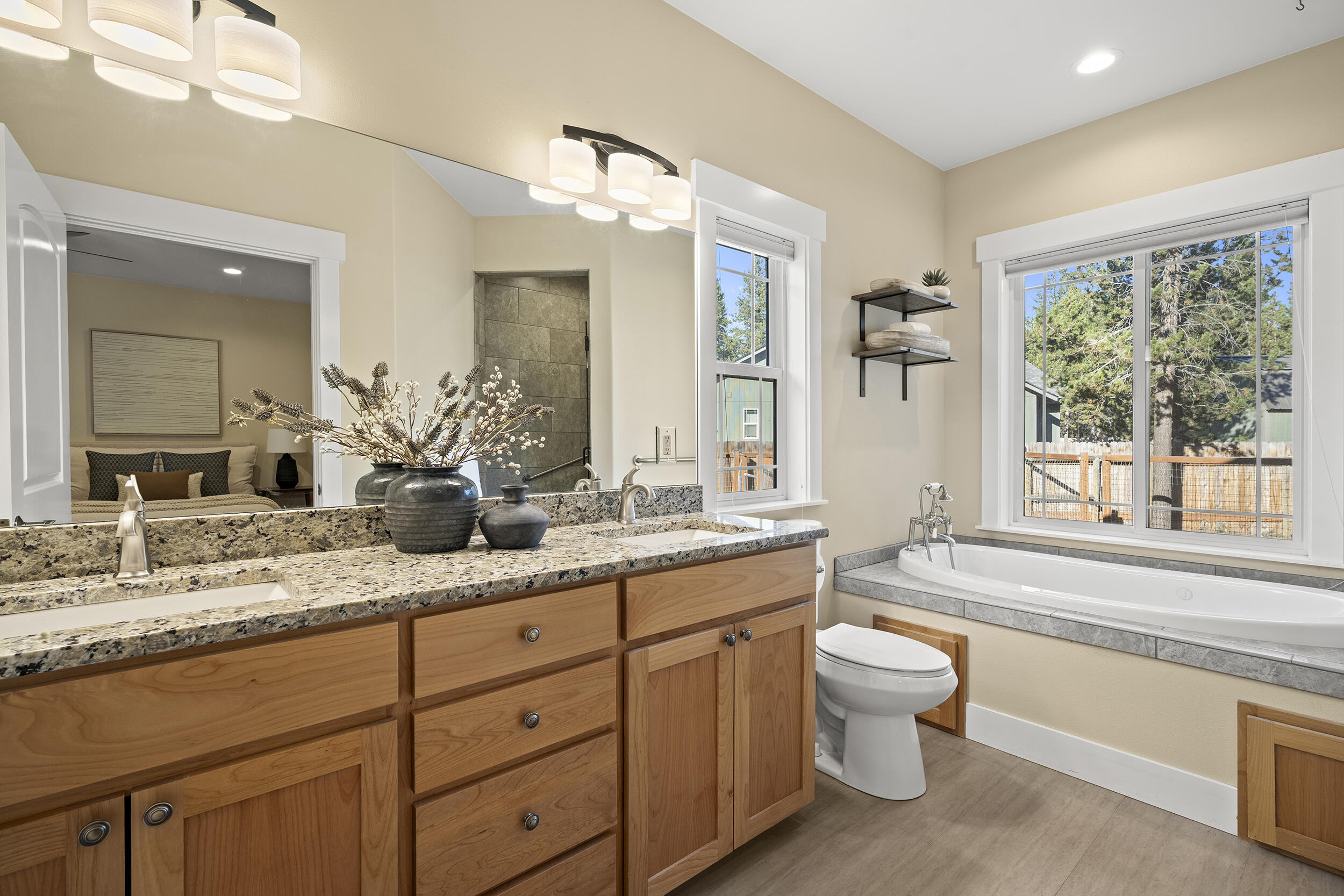 Cw Reeve Resort - Residential