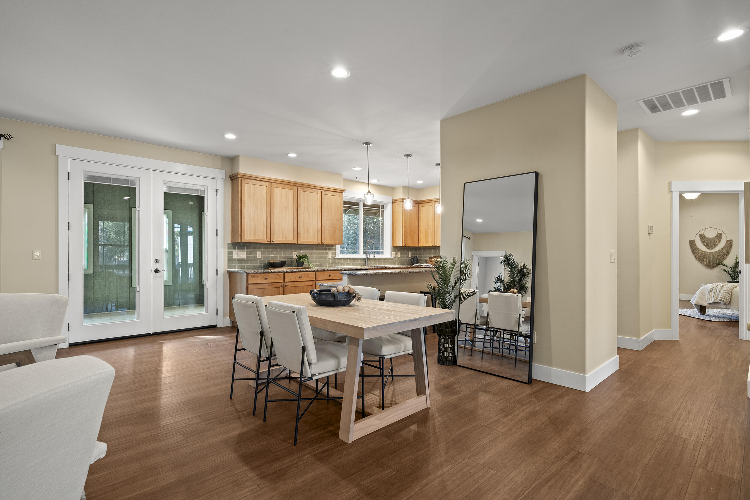 Cw Reeve Resort - Residential