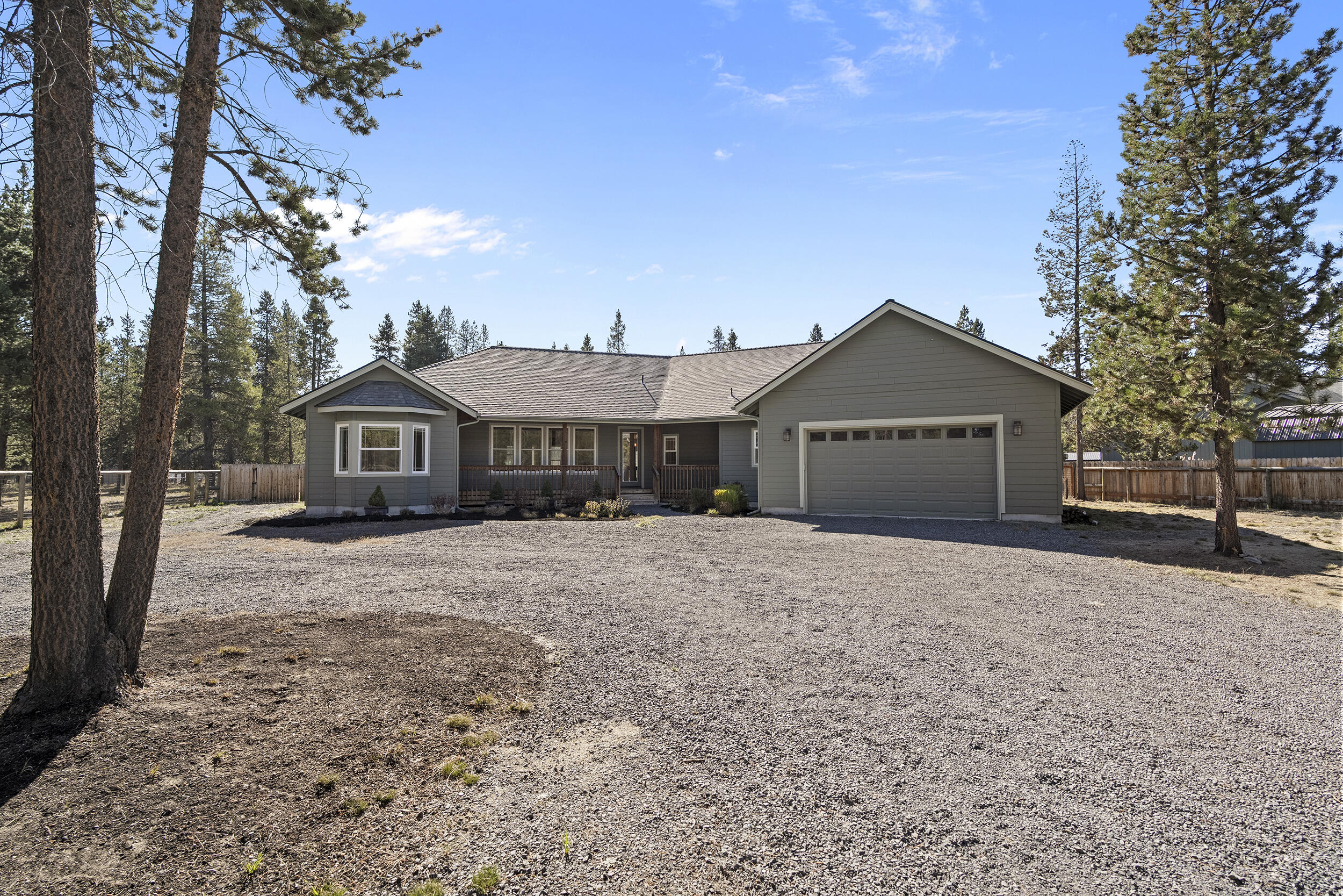 Cw Reeve Resort - Residential